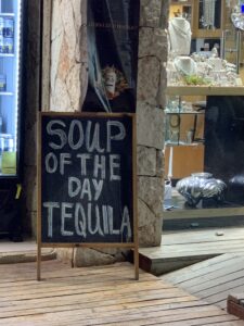 04AF21A4-1564-4CFD-8B62-912FBB2CF480_1_105_c